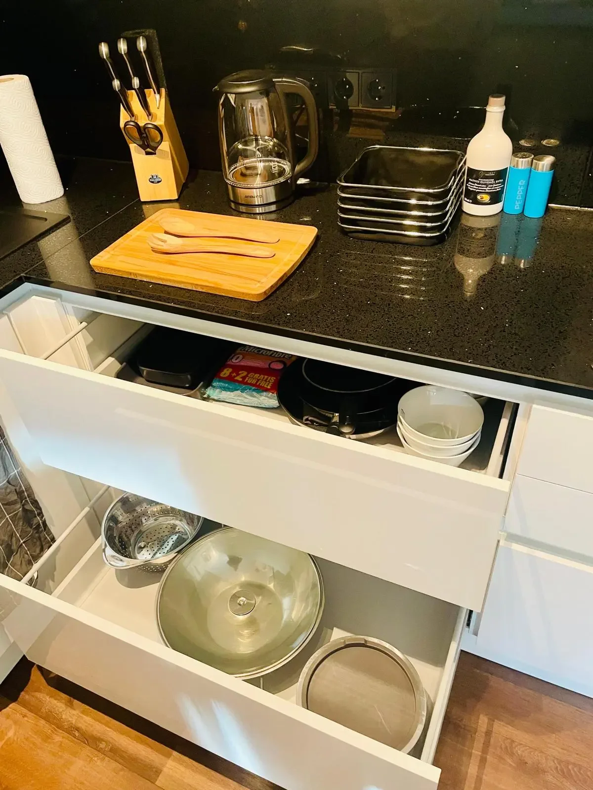 Th_Kueche_Ausstattung2